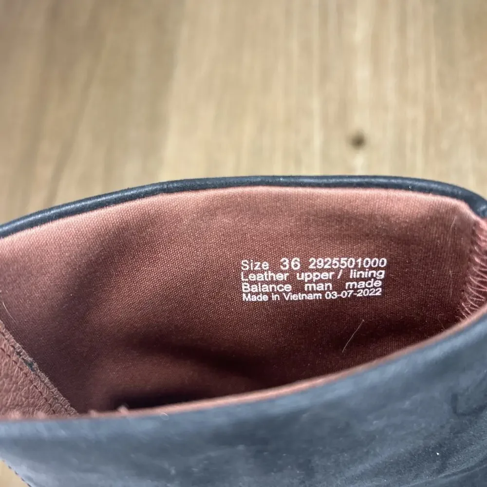 Dansko Womens 36 US 5.5-6 Boots Brianne Waterproof Leather Black Bootie 7766 - Picture 8 of 9